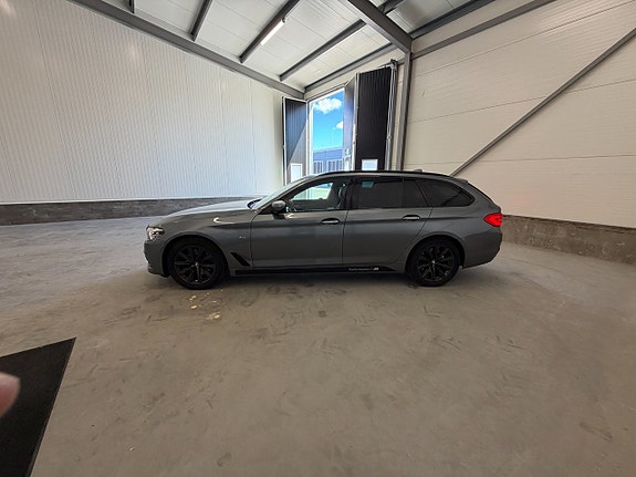 BMW 520d 4 of 26