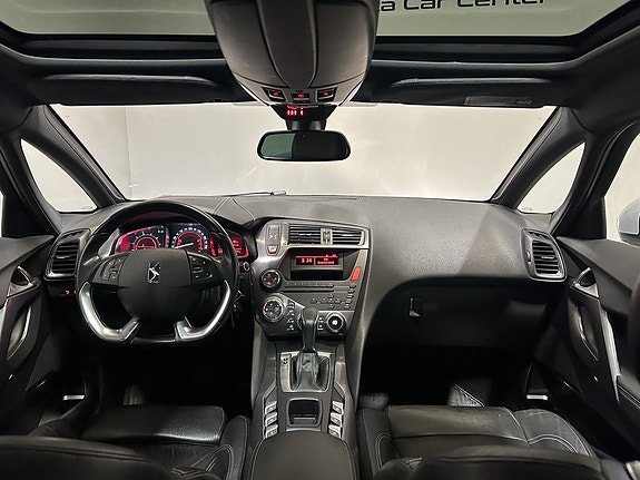 Citroen DS5 11 of 24