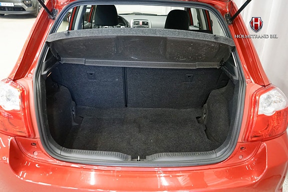 Toyota Auris 17 of 18