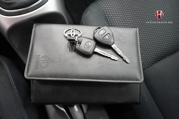 Toyota Auris 18 of 18