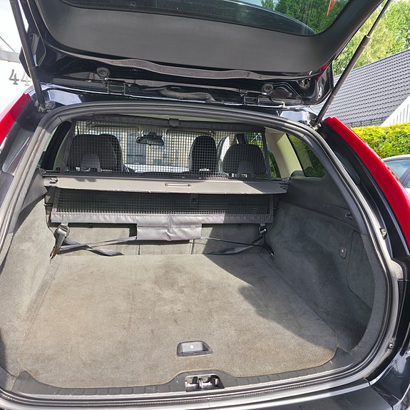 Volvo XC60 9 of 9