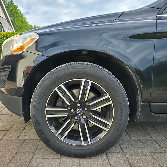 Volvo XC60 6 of 9
