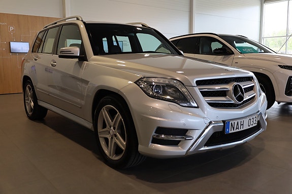 Mercedes-Benz GLK220 4 of 23