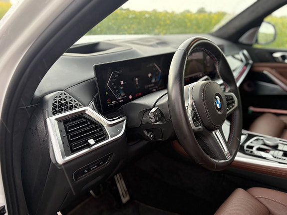 BMW X7 12 of 19