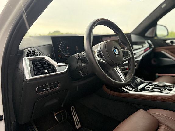 BMW X7 13 of 19