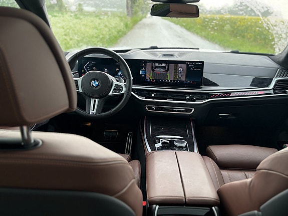 BMW X7 18 of 19