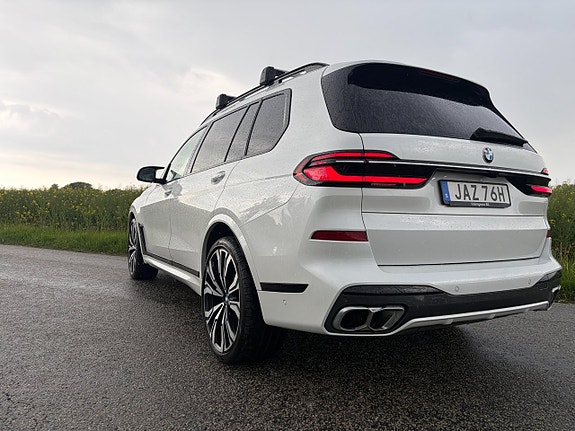 BMW X7 7 of 19