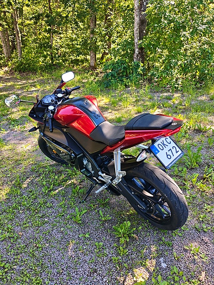 Yamaha YZF-R125 5 of 5