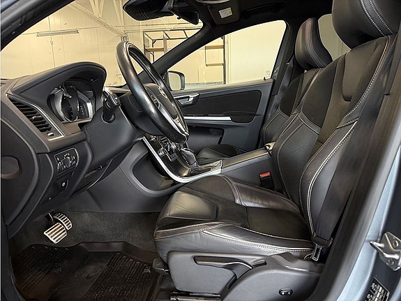 Volvo XC60 5 of 5