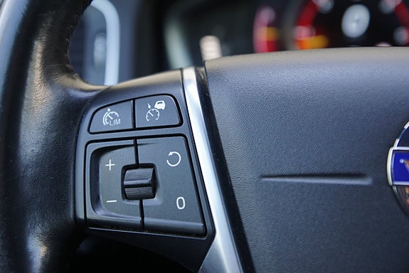 Volvo V60 Cross Country 19 of 26