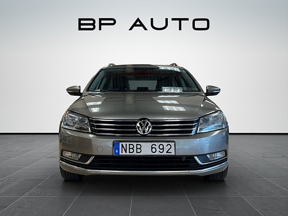 Volkswagen Passat 4 of 5