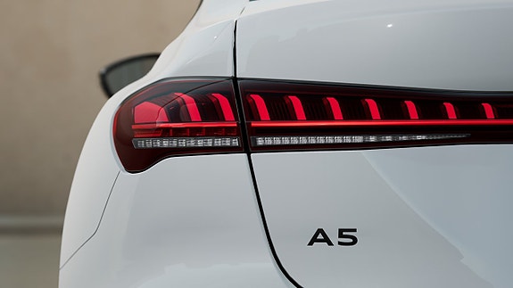 Audi A5 7 of 11