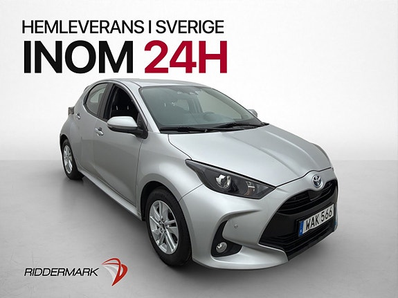 Toyota Yaris 3 of 5