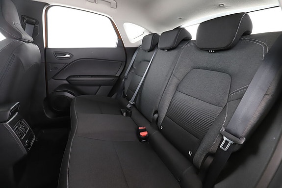 Renault Captur 15 of 21