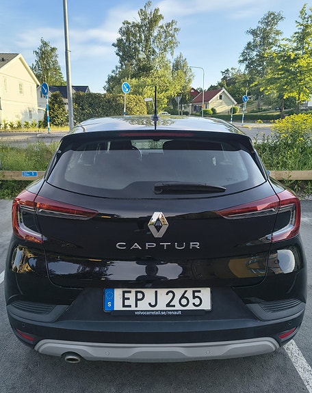 Renault Captur 4 of 21