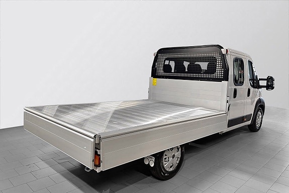 Peugeot Boxer 12 of 30