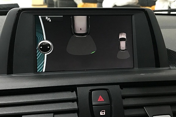 BMW 118d 18 of 25