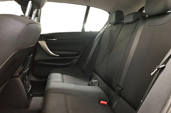 BMW 118d 14 of 25