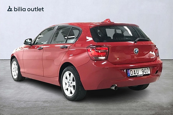 BMW 118d 8 of 25
