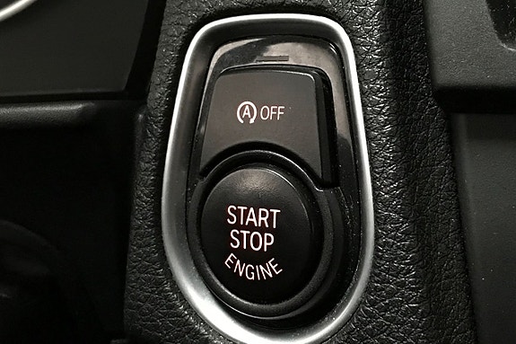 BMW 118d 24 of 25