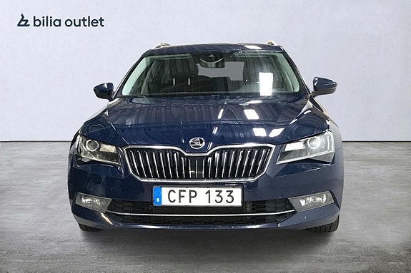 Skoda Superb 3 of 5
