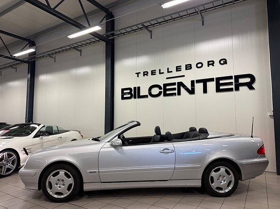 Mercedes-Benz CLK230 2 of 5