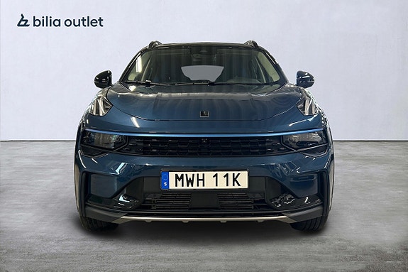 Lynk & Co 01 3 of 5