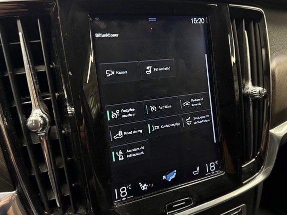 Volvo V90 Cross Country 18 of 19