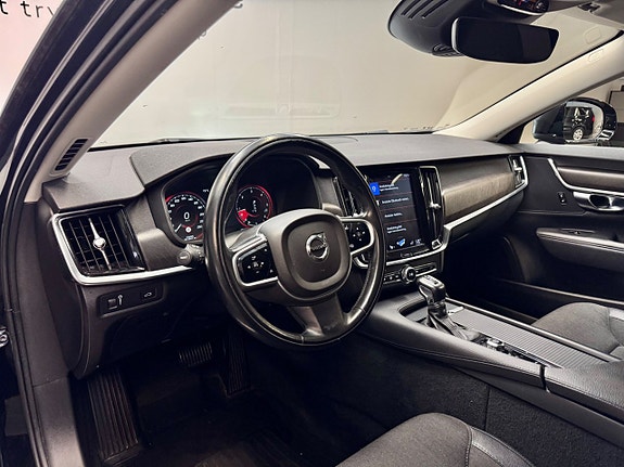 Volvo V90 Cross Country 8 of 19