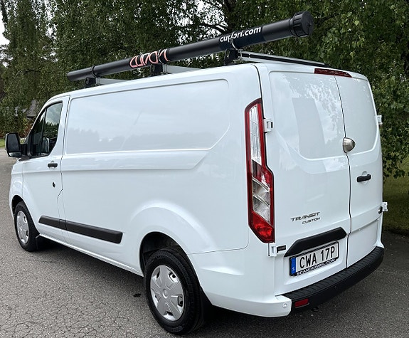 Ford Transit Custom 5 of 5