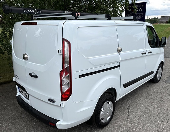 Ford Transit Custom 3 of 5