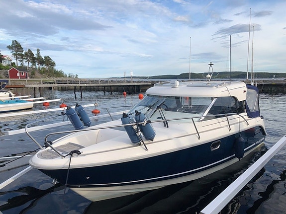 Aquador 23HT D3 190hk - 2007