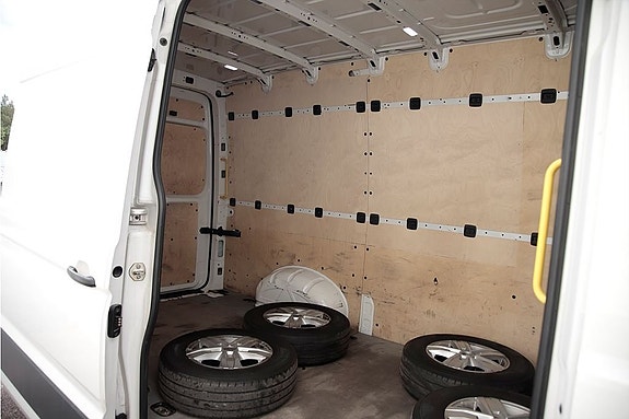 Volkswagen Crafter 35 7 of 10
