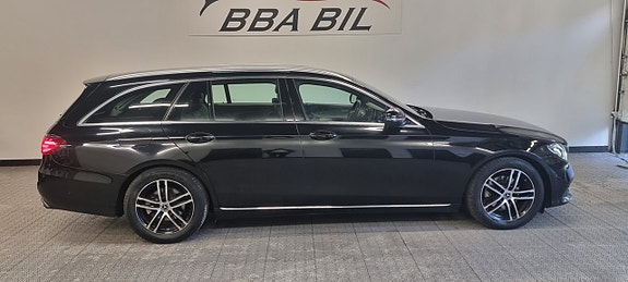 Mercedes-Benz E200