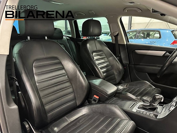 Volkswagen Passat Alltrack 14 of 23