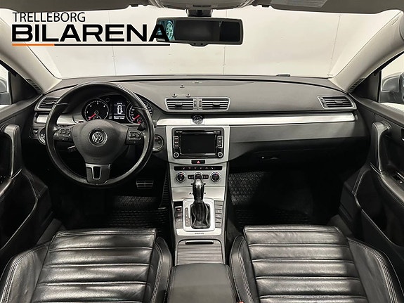 Volkswagen Passat Alltrack 15 of 23