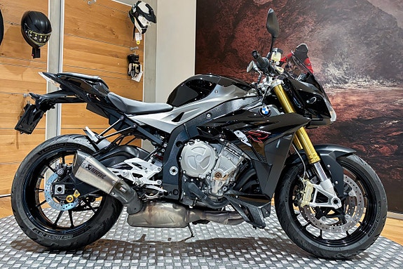 BMW S 1000 R |Akrapovic|Sport package|Dynamic package|Farthållare|