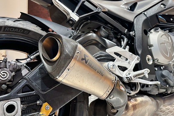 BMW S 1000 R |Akrapovic|Sport package|Dynamic package|Farthållare| 6 of 12