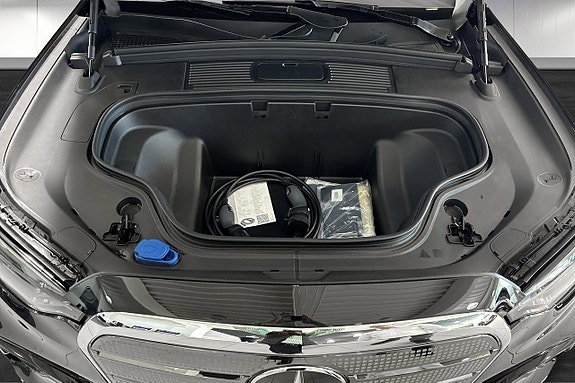 Mercedes-Benz GLC400 12 of 13