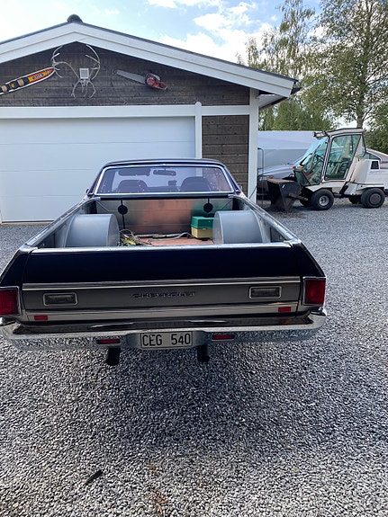 Chevrolet El Camino 4 of 6