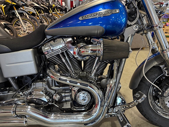 Harley-Davidson FXDFSE Fat Bob CVO 9 of 14