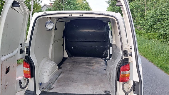 Volkswagen Transporter 13 of 15