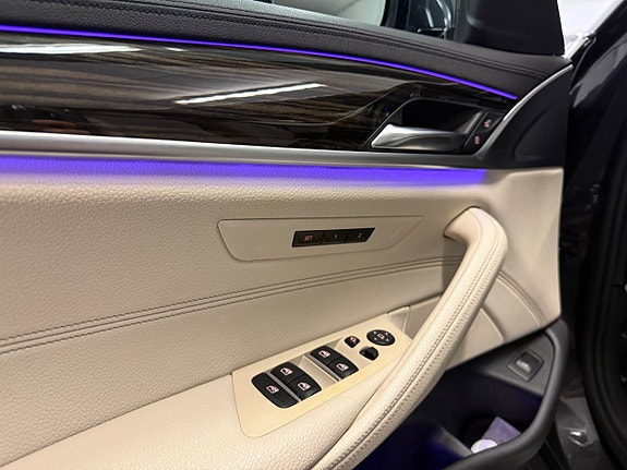 BMW 520d 9 of 30