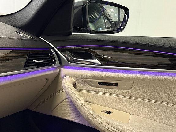 BMW 520d 27 of 30