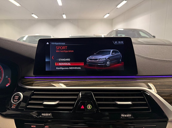 BMW 520d 24 of 30