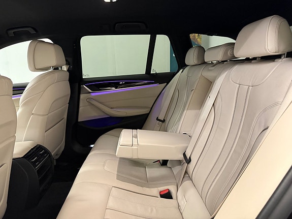 BMW 520d 14 of 30