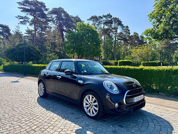MINI Cooper SD