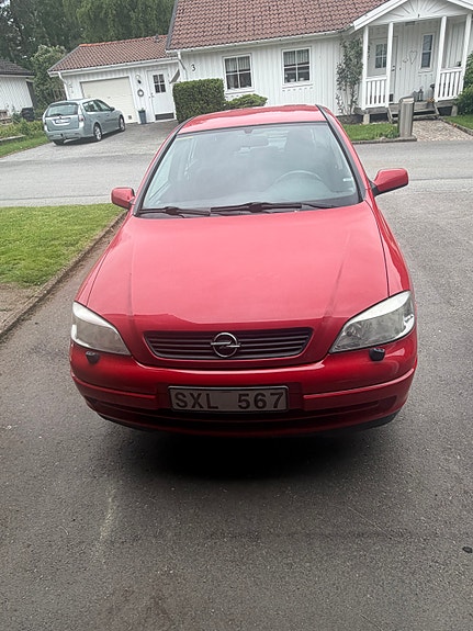 Opel Astra 3 of 5