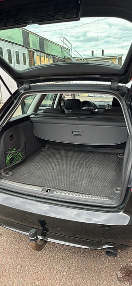 Audi A4 5 of 5