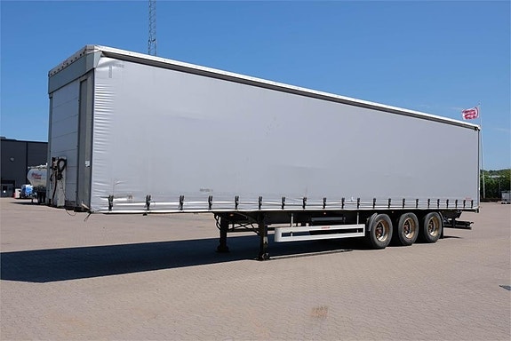 Hangler 3 axlad gardintrailer